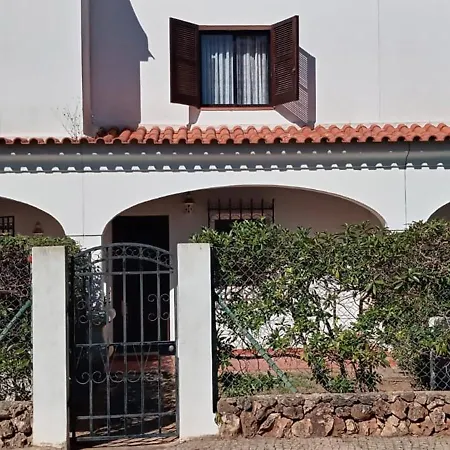 Arcadas De Moura Holiday home *
